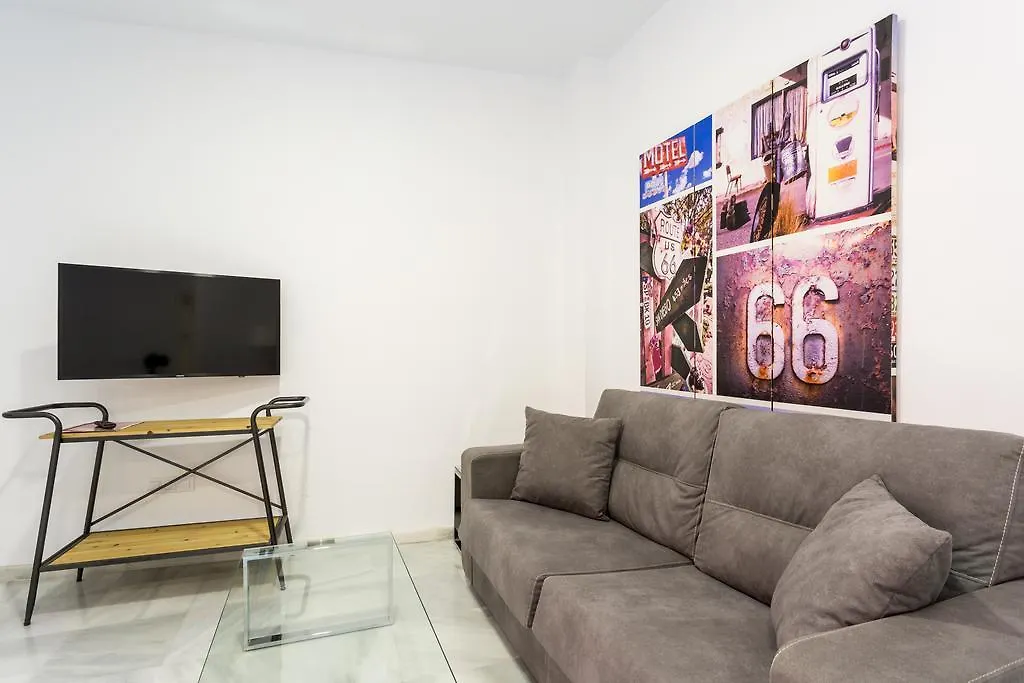 San Bernardo Apartment Seville