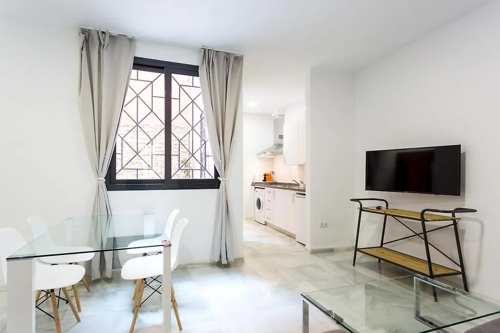 San Bernardo Apartment Seville